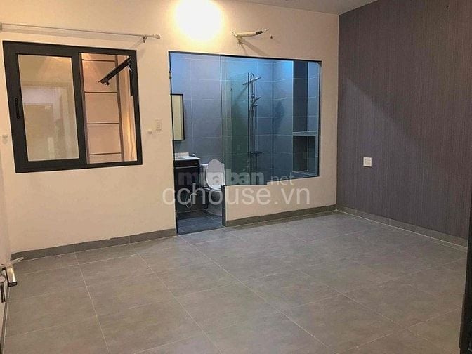 Khách sạn 666 3 Tháng 2, Q10. DT 4.6x22m, 7 tầng giá 25.5 tỷ