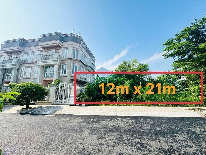 Bán đất Biệt Thự KDC Đông Thủ Thiêm,DT 375m2 (15m x 25m) giá 33tỷ750