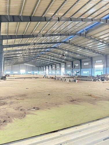 Kho xưởng cho thuê Quốc Lộ 1A , Quận 12 , DT: 2,700m2