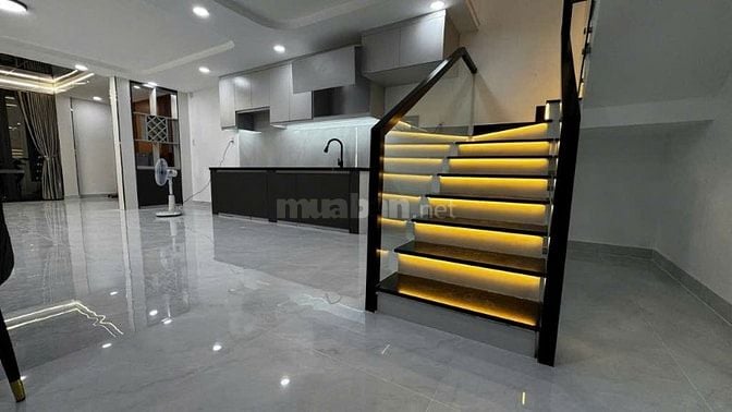 HẺM ÔTÔ - 99m² - 1 TRỆT | 1 LẦU | 3PN | 4WC - 6.6 TỶ - PV Hớn,Q12
