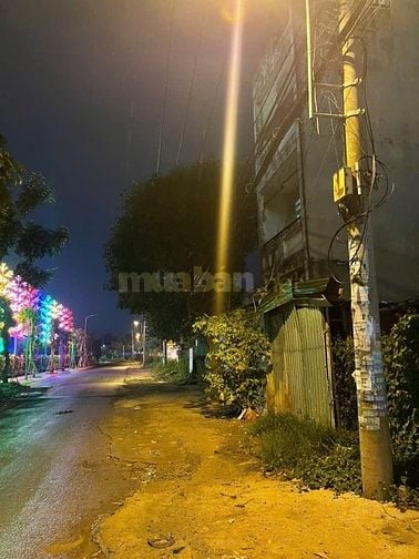 CHÍNH CHỦ BÁN ĐẤT MẶT TIỀN KD PHƯỚC THIỆN ĐƯỜNG 30M ĐỐI DIỆN VINHOME