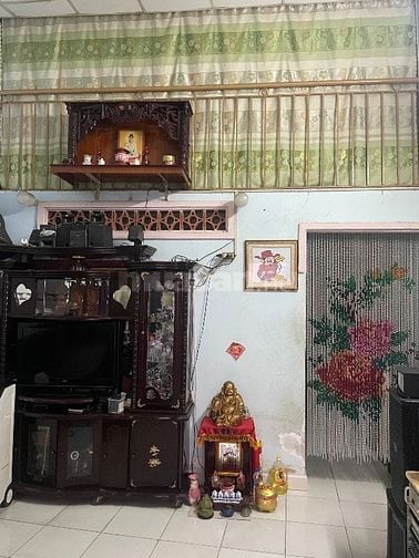 Bán nhà Hóc Môn cấp 4 gác lửng ,đã lên đất thổ Cư