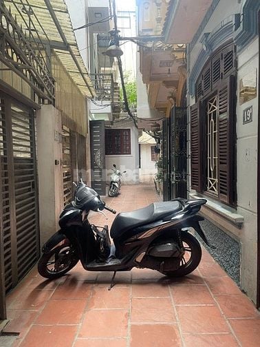 Bán nhà chính chủ ngõ 29 Khương Hạ Thanh Xuân 48,1m*4,5T*MT4m* 7,7 tỷ 