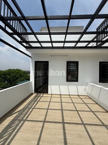 NHÀ PHỐ ĐÀM QUANG TRUNG - 8TẦNG THANG MÁY - NỘI THẤT ĐẸP - GARA Ô TÔ