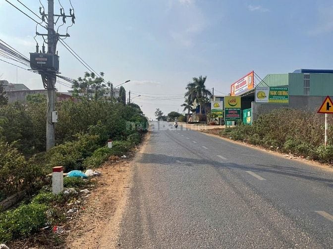 Bán Đất sổ đỏ 4500m2 mặt tiền Đường Tại Chi Lăng, Pleiku