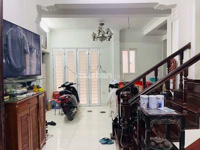 Ngõ 198 Xã Đàn Đống Đa Hà Nội - 40m2 - 4 tầng - MT: 4m