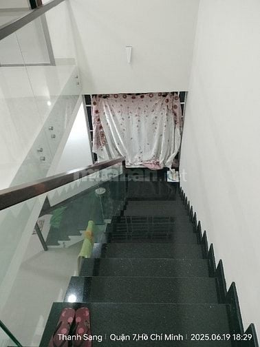 Nhà Mặt Tiền Lê Văn Lương 1 Trệt 3 Lầu 6x30m 5 Phòng Nhà Mới