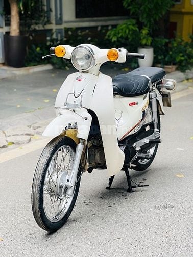 Honda Cub 50cc MÀU TRẮNG BIỂN HÀ NỘI CHÍNH CHỦ