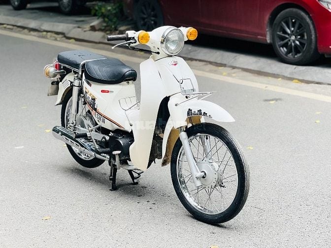 Honda Cub 50cc MÀU TRẮNG BIỂN HÀ NỘI CHÍNH CHỦ
