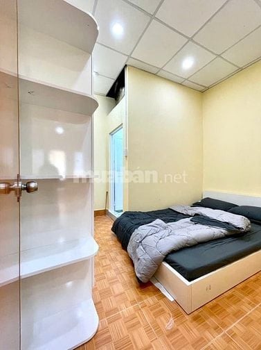 Cho thuê nhà hẻm 3m (BG)Nguyễn Công Trứ, P.N.T. Bình, Q.1 giá 12tr