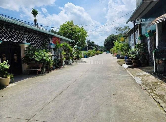 200m2 đất full thổ cư sát bên Bò tơ Hồng Đào, Tân Thông Hội, Củ Chi