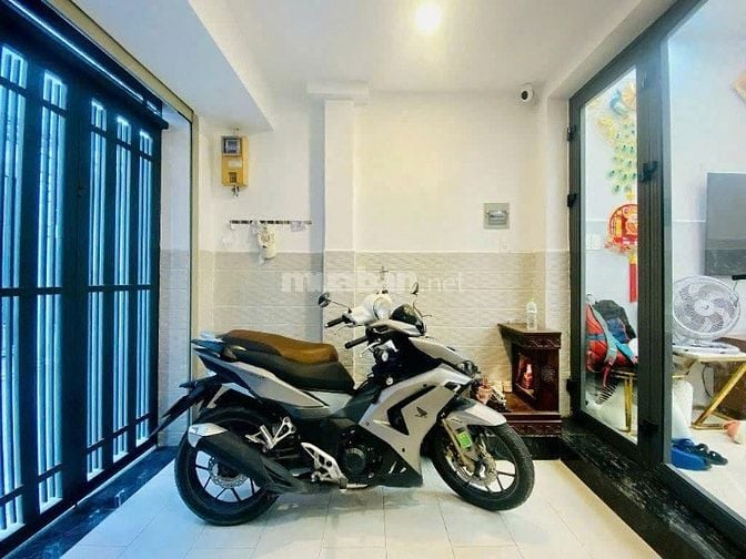 HXH HUỲNH VĂN BÁNH - 2MT TRƯỚC SAU - GIẢM 4 TỶ