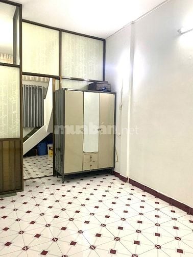 Cho thuê nhà hẻm 3m (BG)Nguyễn Công Trứ, P.N.T. Bình, Q.1 giá 12tr