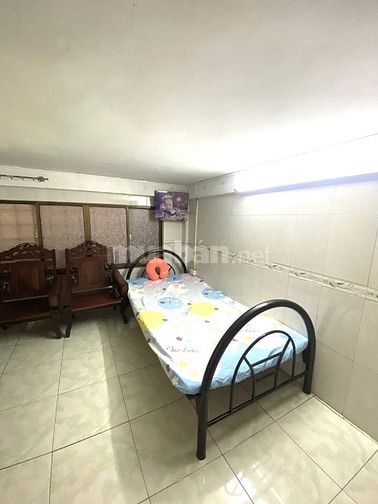 Cho thuê nhà hẻm 3m (BG)Nguyễn Công Trứ, P.N.T. Bình, Q.1 giá 12tr