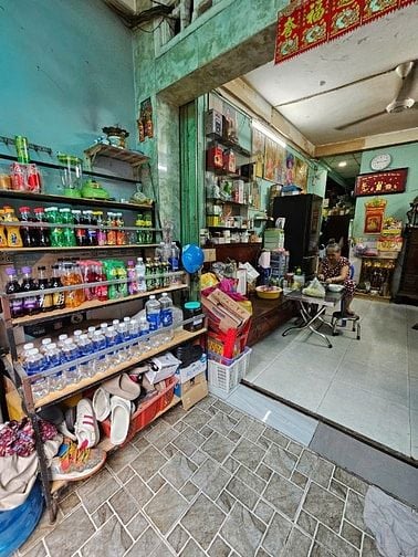 Lê Hồng Phong Quận 5 DT 46m2, hẻm xe hơi LT cách mặt tiền 50m 1 trục