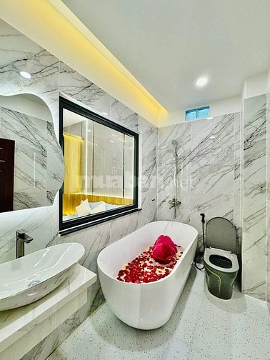 Bán nhà 2 mặt hẻm xe hơi đẹp 4 lầu (4x18) 458/7A Nguyễn Văn Khối p9 Gv