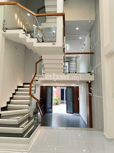 BÁN NHÀ PHÂN LÔ KHU HOA SỨ HẺM NHỰA 8M SÁT MẶT TIỀN  GIÁP AEON TÂ