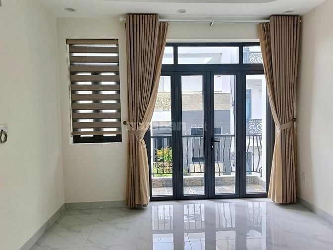 BÁN NHÀ PHÂN LÔ KHU HOA SỨ HẺM NHỰA 8M SÁT MẶT TIỀN  GIÁP AEON TÂ