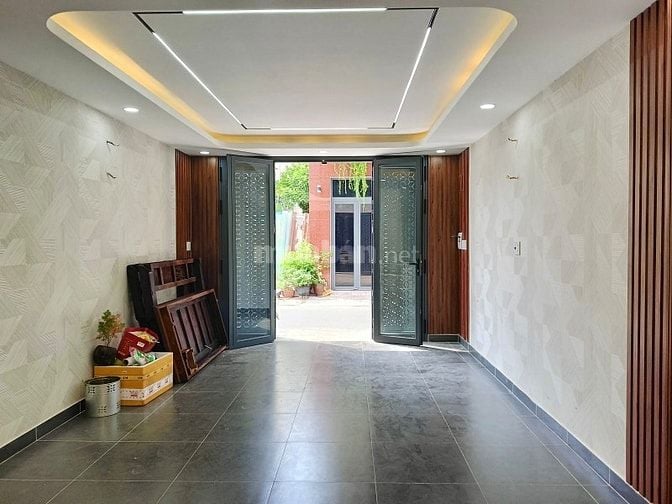 BÁN NHÀ PHÂN LÔ KHU HOA SỨ HẺM NHỰA 8M SÁT MẶT TIỀN  GIÁP AEON TÂ