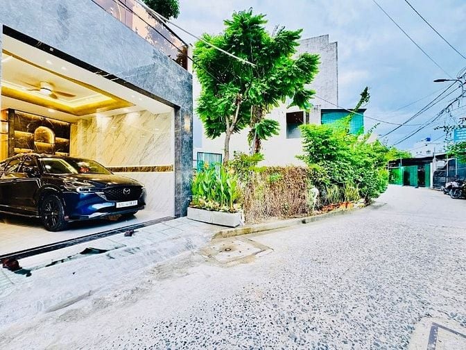 Bán nhà 2 mặt hẻm xe hơi đẹp 4 lầu (4x18) 458/7A Nguyễn Văn Khối p9 Gv