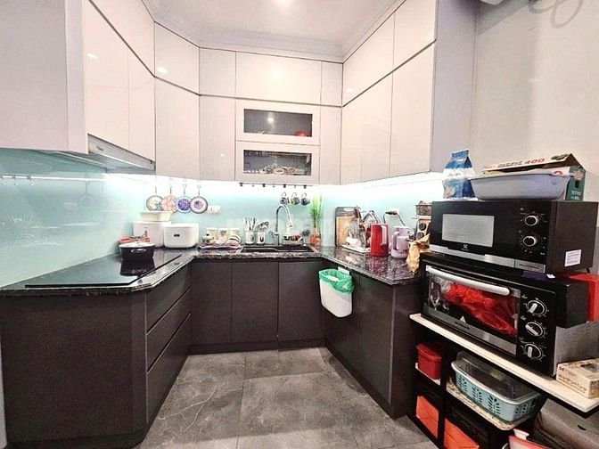 Nhà lô góc 35m2 Mỹ Đình, 8,5 tỷ - Thoáng mát, tràn ngập ánh sáng