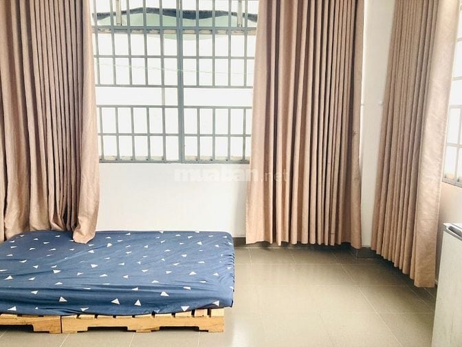 Phòng Full tiện nghi có Cửa sổ - Nguyễn Thượng Hiền Bình Thạnh