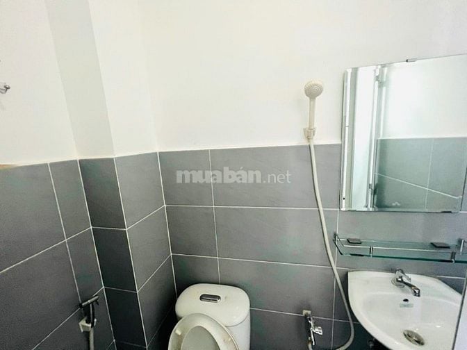 Phòng Full tiện nghi có Cửa sổ - Nguyễn Thượng Hiền Bình Thạnh