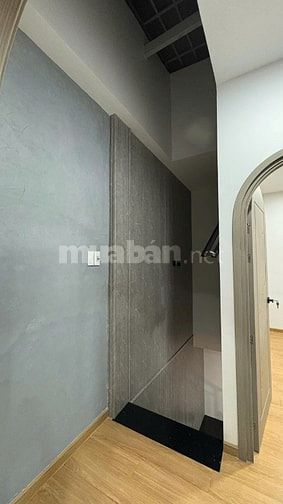 Cho thuê nhà hẻm 4m(XH) Hồng Bàng, P.12, Q.6 giá 12tr