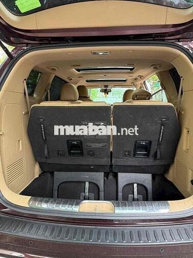 Kia Sedona 2020 Luxury - 100000 km