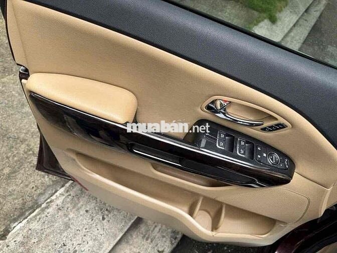 Kia Sedona 2020 Luxury - 100000 km