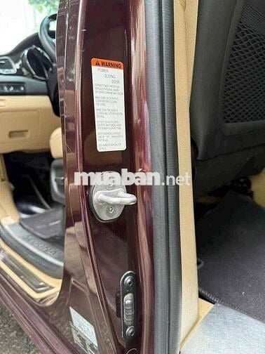 Kia Sedona 2020 Luxury - 100000 km