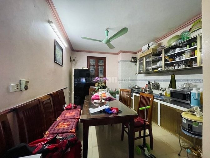 BÁN NHÀ TRUNG KÍNH - 60m2 - Ô TÔ ĐỖ CỬA - CHỈ 15 TỶ 