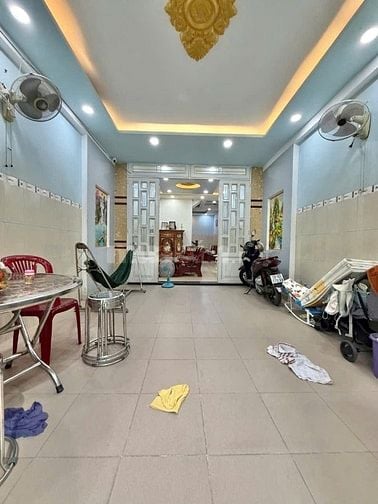 bán nhà hẻm xe hơi đường dương đức hiền DT 4x16 đúc 1 tấm bán 5,7 tỷ 