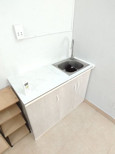 Phòng máy lạnh mới 25m2. Tạ Quang Bửu. P4. Q8