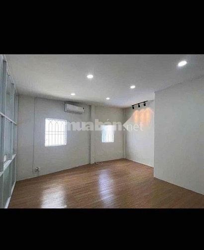 🏡 Cho thuê NNC 2PN NGAY CHỢ BÀ CHIỂU phường 02, quận Bình Thạnh