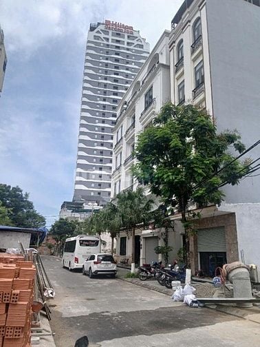 CHÍNH CHỦ bán đất Ven biển ĐÀ NẴNG xây CAO TẦNG đường Trần Đức Thông