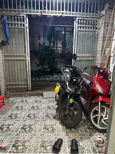 BÁN NHÀ ĐƯỜNG HUỲNH THỊ HAI, GẦN UBND PHƯỜNG TCH, HXH, SHR