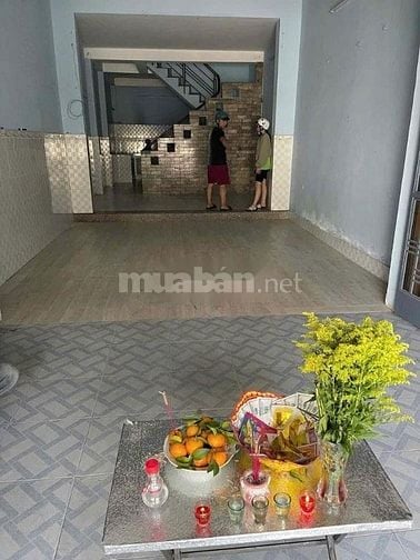 Cho thuê nhà mặt tiền Tây Sơn, P.Tân Quý, Q.Tân Phú giá 12tr