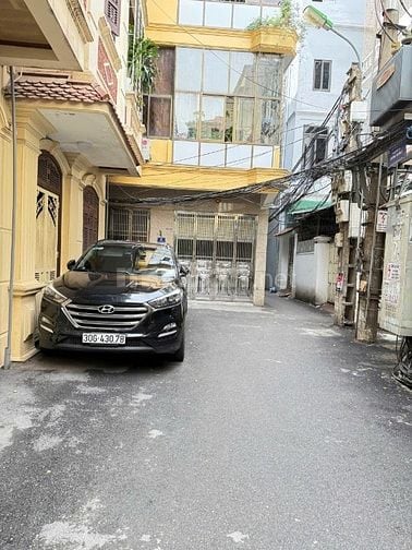 NHÀ NGÕ NGUYỄN VIẾT XUÂN – PHÂN LÔ – Ô TÔ TRÁNH – TRUNG TÂM ĐẮC ĐỊA – 