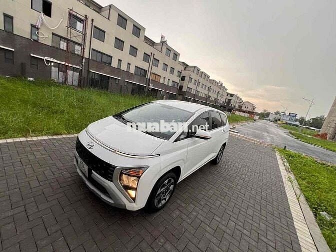 Hyundai Stargazer 2022 1.5 Đặc biệt - 100000 km