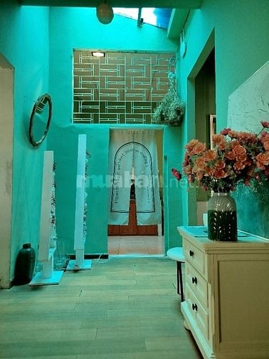 TUYỂN GẤ.P 4 BẠN PHỤ BÁN CAFE chi nhánh TÂN BÌNH 