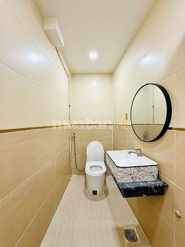 CHÍNH CHỦ BÁN NHÀ GÒ VẤP GẦN CÔNG VIÊN ĐÚC 3LẦU HẺM XE HƠI GIÁ MỀM