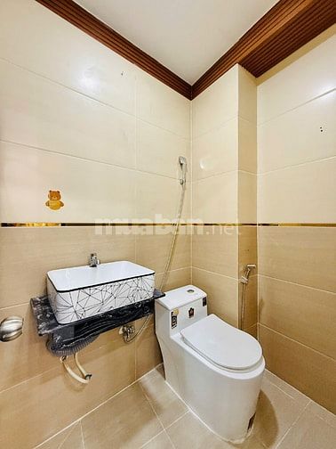 CHÍNH CHỦ BÁN NHÀ GÒ VẤP GẦN CÔNG VIÊN ĐÚC 3LẦU HẺM XE HƠI GIÁ MỀM