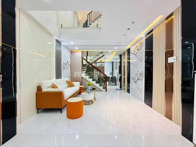 CHÍNH CHỦ BÁN NHÀ GÒ VẤP GẦN CÔNG VIÊN ĐÚC 3LẦU HẺM XE HƠI GIÁ MỀM