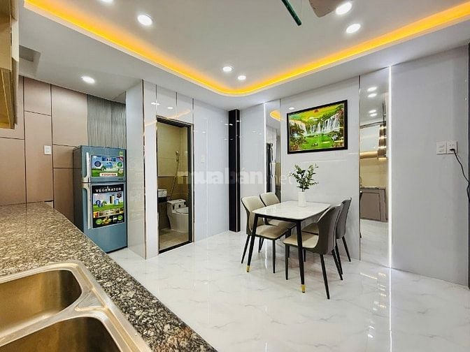 CHÍNH CHỦ BÁN NHÀ GÒ VẤP GẦN CÔNG VIÊN ĐÚC 3LẦU HẺM XE HƠI GIÁ MỀM