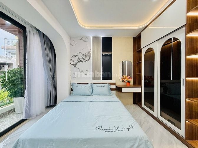CHÍNH CHỦ BÁN NHÀ GÒ VẤP GẦN CÔNG VIÊN ĐÚC 3LẦU HẺM XE HƠI GIÁ MỀM