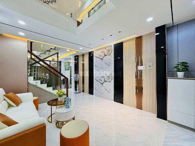 CHÍNH CHỦ BÁN NHÀ GÒ VẤP GẦN CÔNG VIÊN ĐÚC 3LẦU HẺM XE HƠI GIÁ MỀM