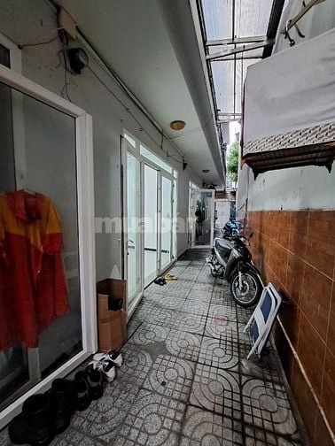 Mặt tiền Khu Sân Bay. 8x20m. 3 Tầng. 