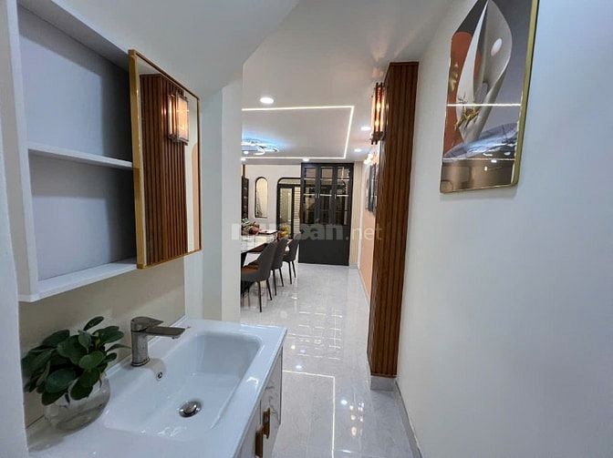 Bán nhà 680/26 đường bình long DT4,5x13 đúc 1 trệt 2 lầu bán 6,85 tỷ 