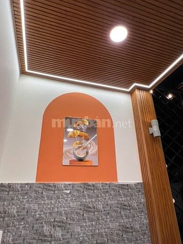Bán nhà 680/26 đường bình long DT4,5x13 đúc 1 trệt 2 lầu bán 6,85 tỷ 